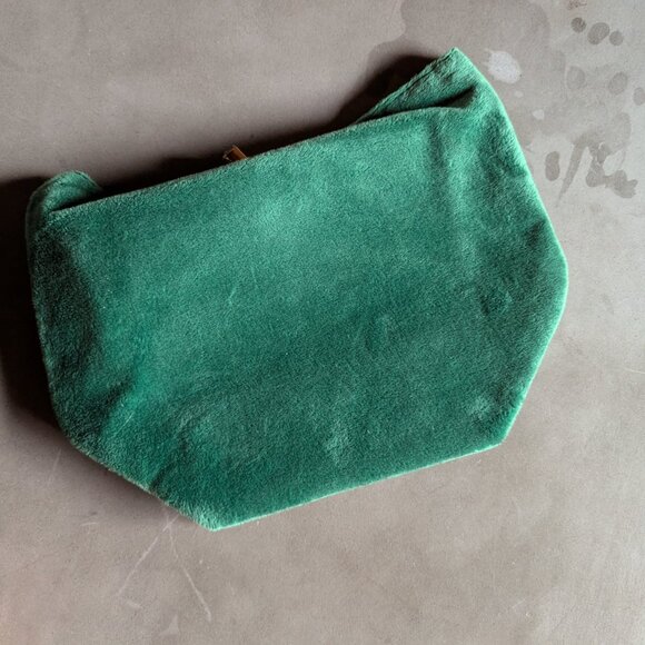 RMS Beauty Limited Edition Artist Pouch | Green - Picture 9 of 16